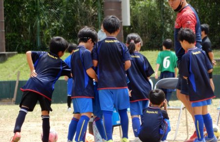 キッズ交流戦 In アズエルスポーツパーク 熊本市中央区でサッカー教室 サッカースクールならレジェーダfc